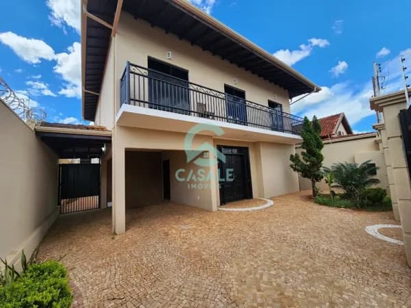 Casa em Barretos - Centro