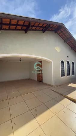 Casa em Barretos - São José