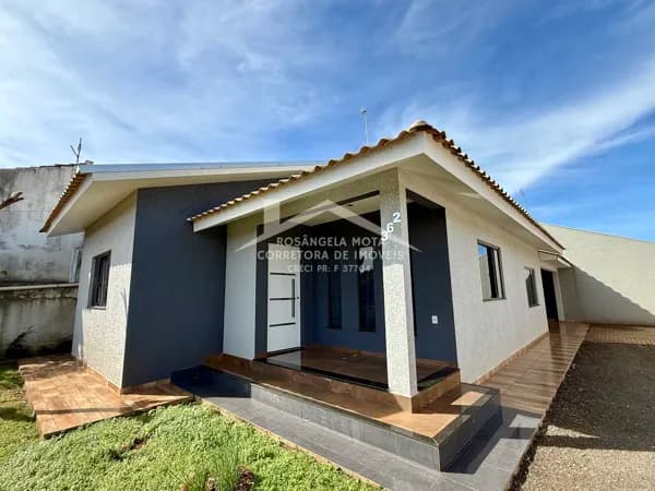 Casa à venda em Santa Terezinha de Itaipu - PR