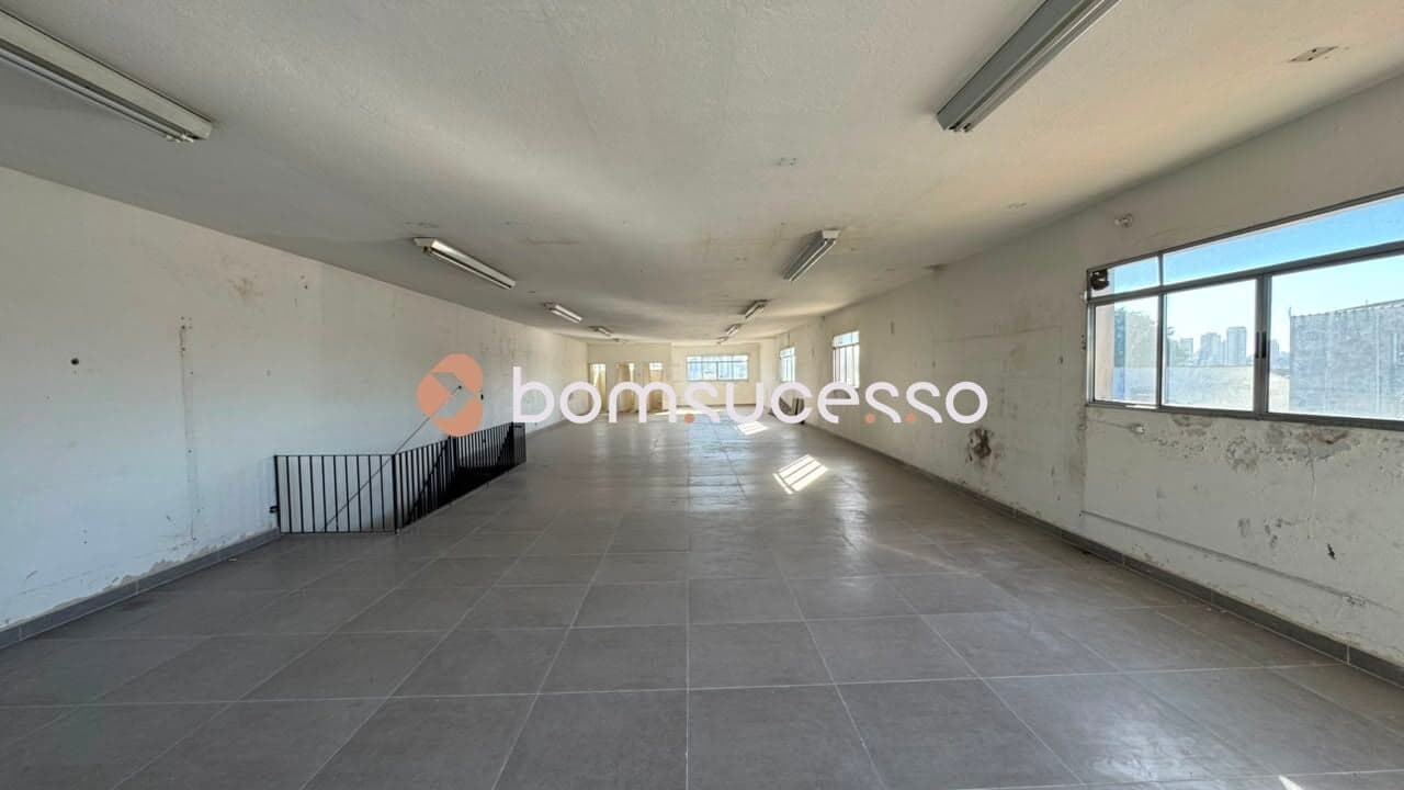 Salão para alugar, 240 m² por R$ 5.000/mês - Chácara Mafalda - São Paulo/SP