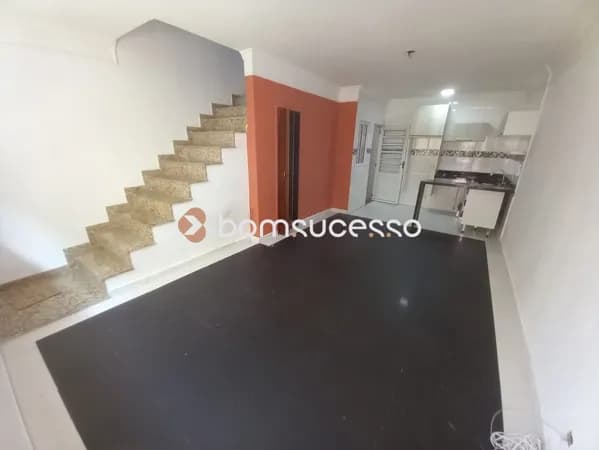 Sobrado com 2 dormitórios à venda, 105 m² por R$ 499.900,00 - Vila Invernada - São Paulo/SP