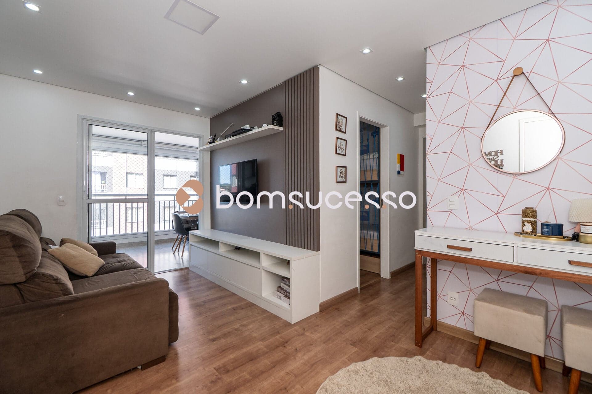 Apartamento com 2 dormitórios à venda, 62 m² por R$ 649.900,00 - Vila Ema - São Paulo/SP