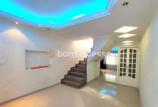 Sobrado com 3 dormitórios à venda, 142 m² por R$ 689.900,00 - Vila Ema - São Paulo/SP