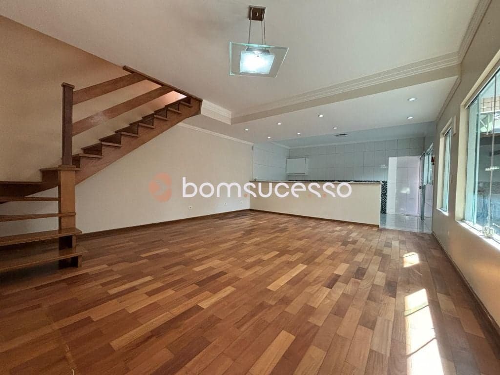 Sobrado com 3 dormitórios à venda, 160 m² por R$ 970.000,00 - Vila Invernada - São Paulo/SP