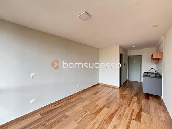 Studio com 1 dormitório para alugar, 24 m² por R$ 2.311,73/mês - Vila Invernada - São Paulo/SP