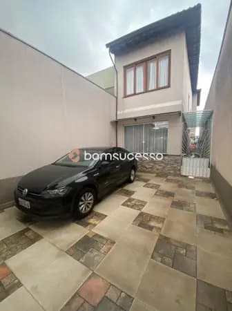 Sobrado com 3 dormitórios à venda, 200 m² por R$ 920.000,00 - Vila Santa Clara - São Paulo/SP