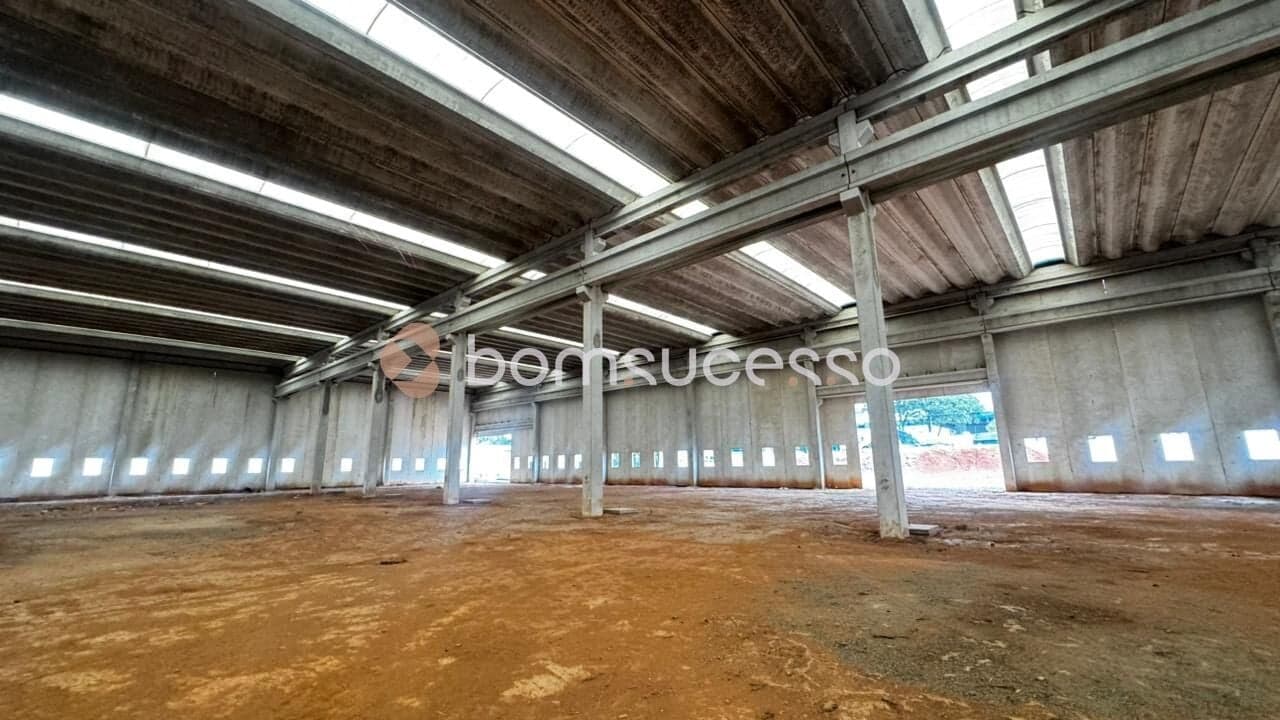 Galpão industrial à venda, 6500 m² por R$ 22.000.000,00 - Cumbica - Guarulhos/SP
