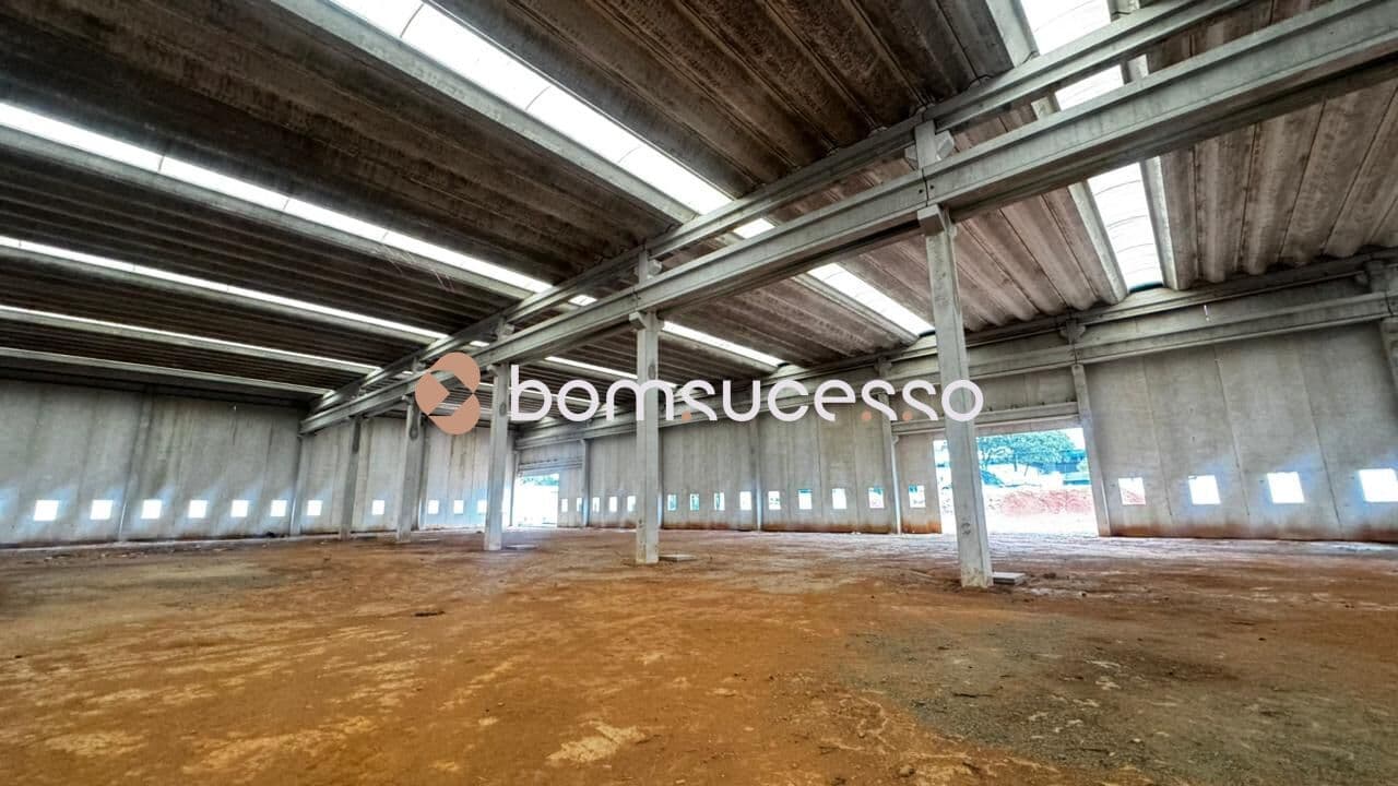 Galpão industrial à venda, 6500 m² por R$ 22.000.000,00 - Cumbica - Guarulhos/SP