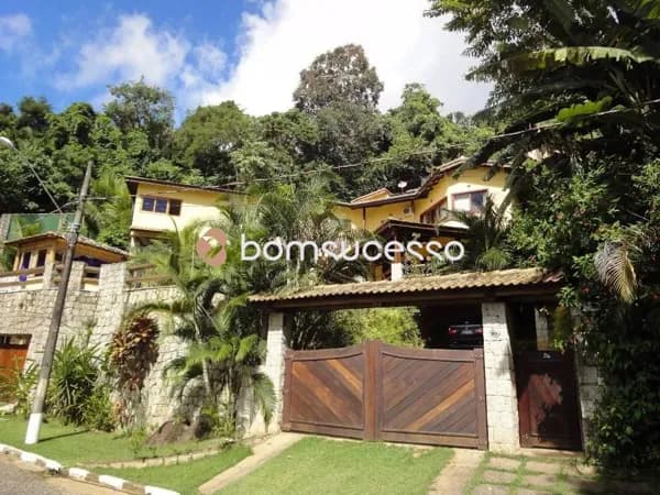 Sobrado com 5 dormitórios à venda, 770 m² por R$ 2.799.900,00 - Feiticeira - Ilhabela/SP