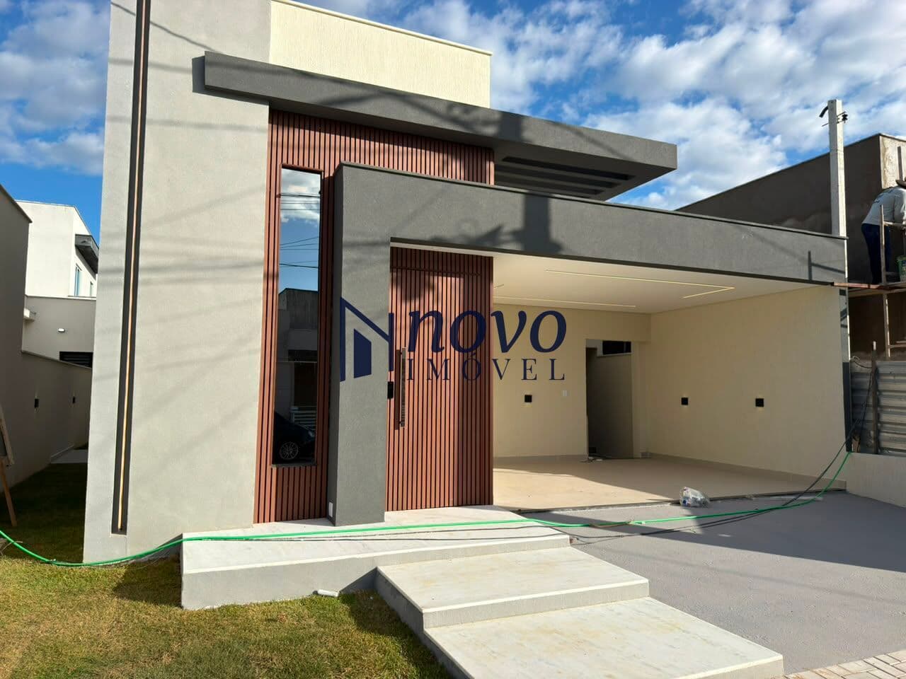 Casa em Condomínio no Parque das Nações - Três suítes R$680.000,00