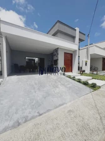 Casa em Parnamirim - Cajupiranga