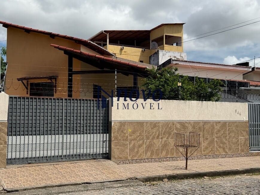 Casa em Parnamirim - Nova Parnamirim