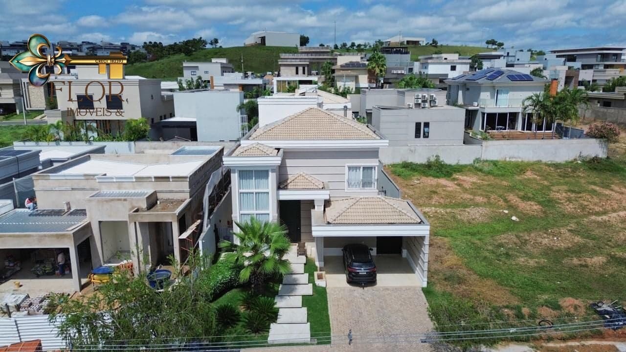 Casa à Venda no Condomínio Villa Jardim – Porteira Fechada – 300 m²