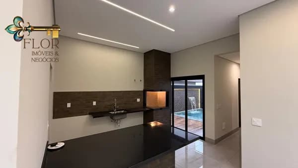 Casa térrea à venda no Condomínio Primor das Torres, Cuiabá – 3 quartos, piscina aquecida e alto padrão