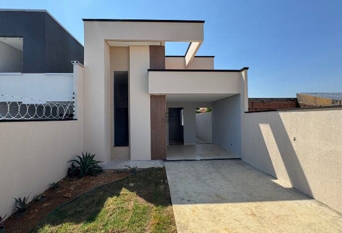 Casa em JARDIM VITÓRIA, Ariquemes/RO
