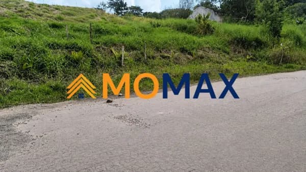 Lote/Terreno em Cotia - Chácara São José