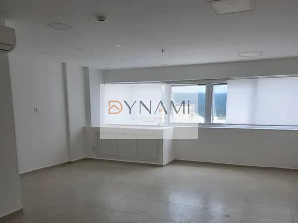 Maravilhosa Sala comercial de 38m² com ar condicionado no Helbor Concept Offices