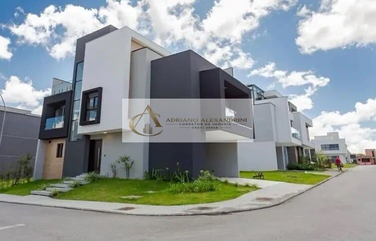 Casa Alto Padrão em Condominio Fechado