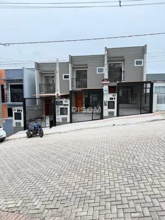 TRIPLEX COM 2 SUÍTES A VENDA NO BAIRRO ÁGUAS CLARAS EM BRUSQUE - SC
