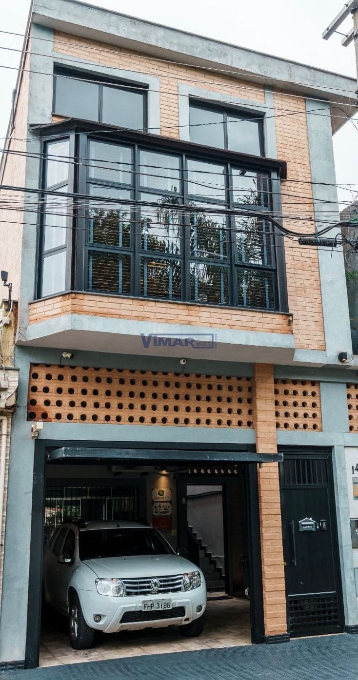 Loft Duplex Exclusivo com 2 Suítes, Escritório Independente e 2 Vagas – Porteira Fechada