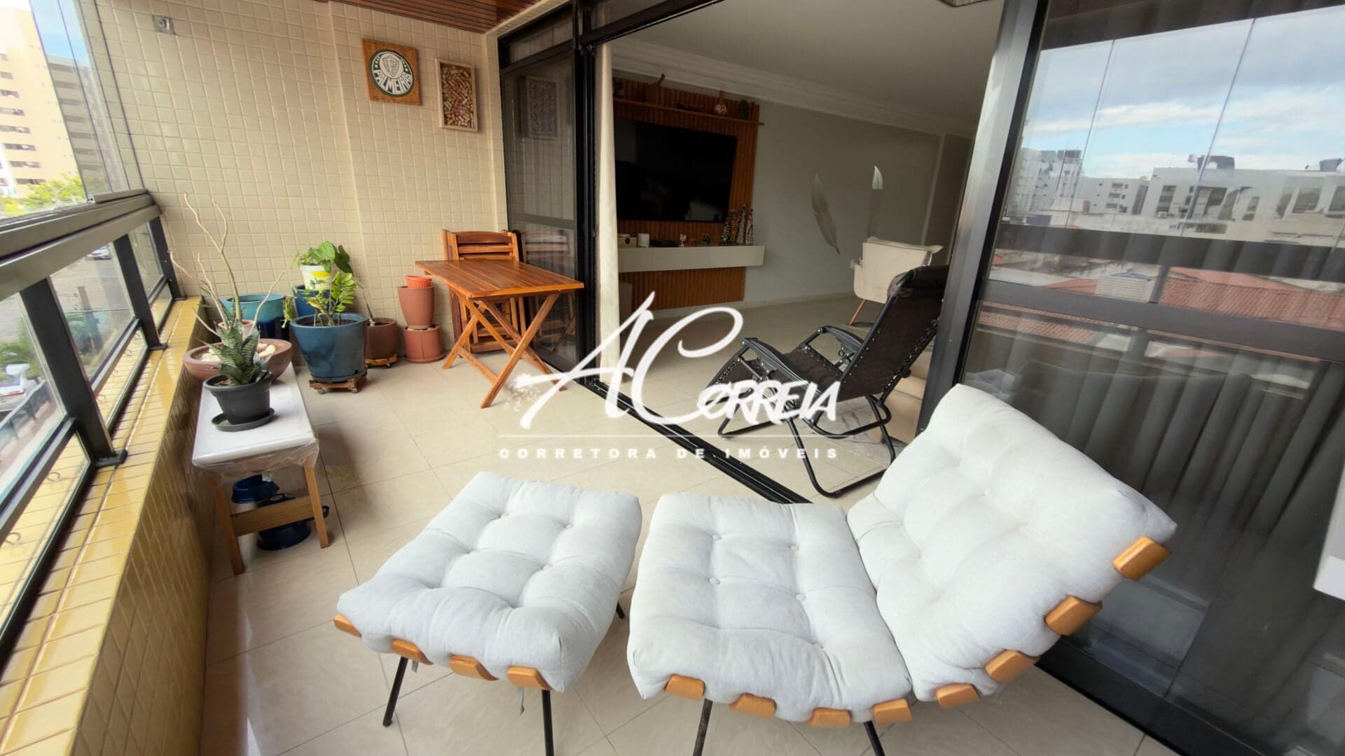 Oportunidade Única: Jardim Oceania 184m², 4 Suítes