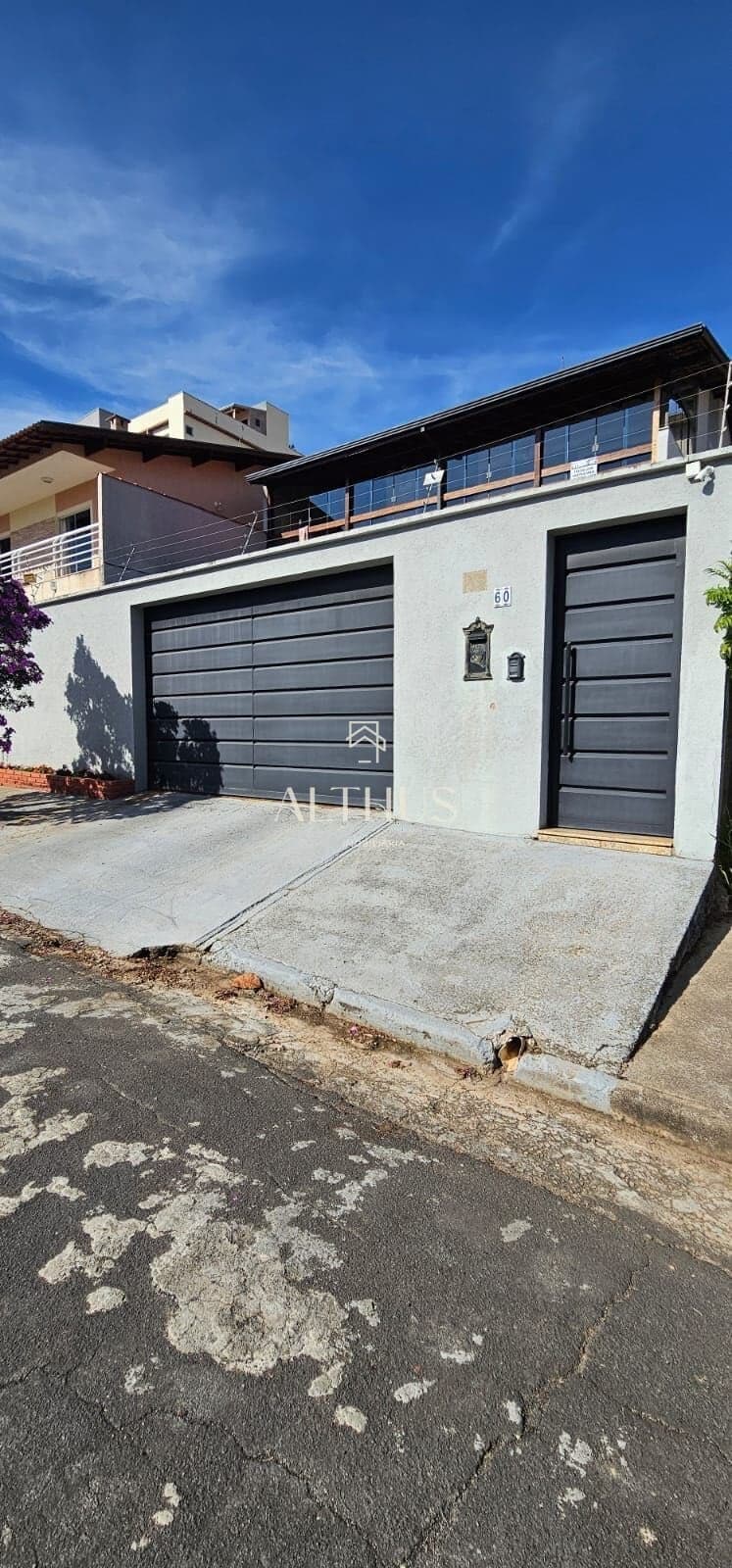 Casa em Poços de Caldas - Residencial Morumbi
