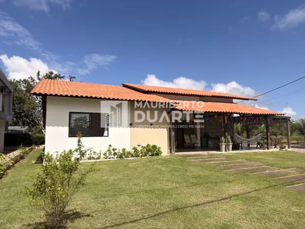 Casa com 5 Suítes à Venda no Condomínio Yes Banana