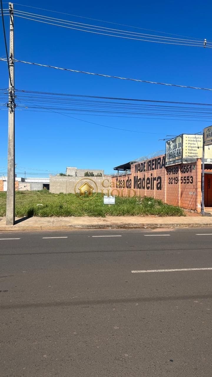 Terreno comercial na Avenida principal do Monte Hebron