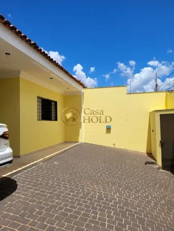 Casa no Vigilato Pereira, Uberlândia/MG