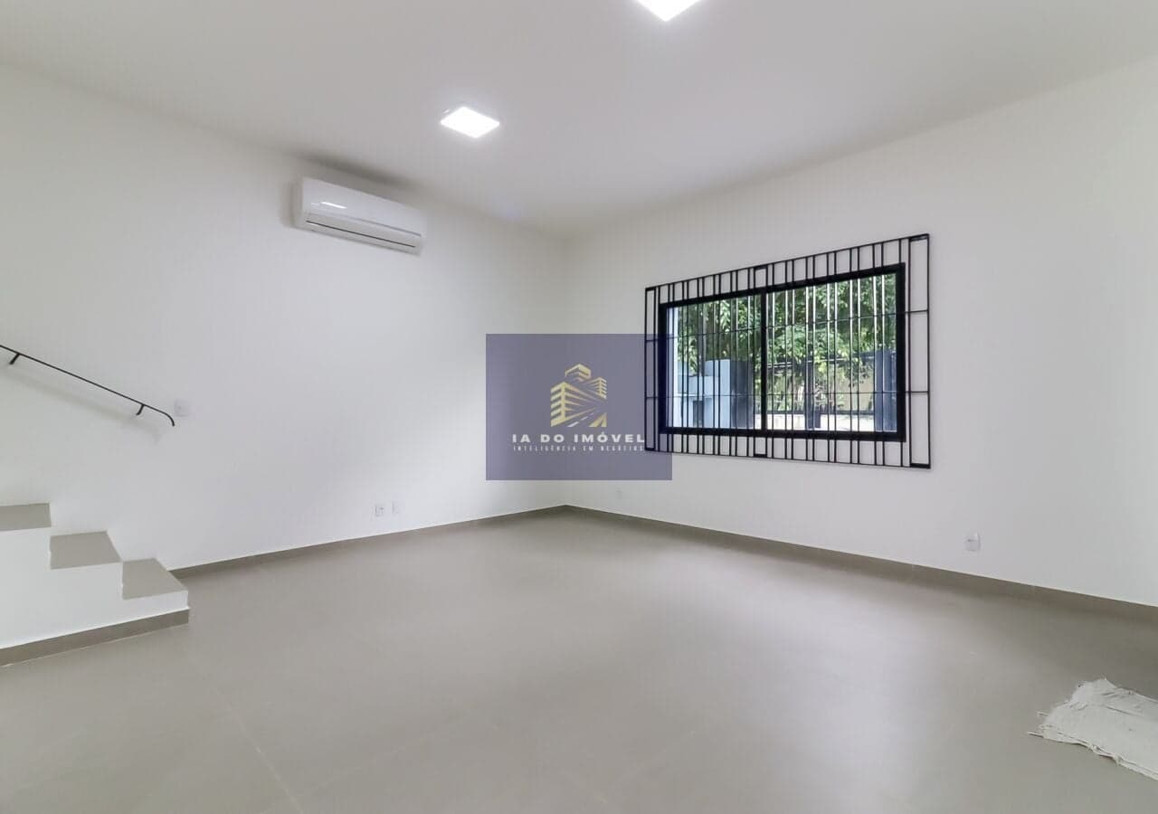 Casa Comercial, Totalmente Reformada, Para Locação, Vila Olímpia.
