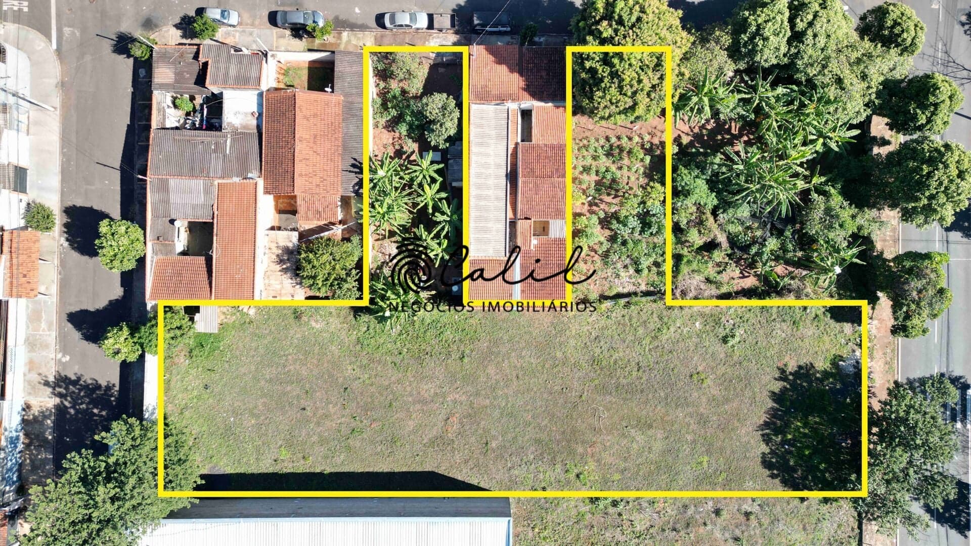 6 Terrenos Comerciais à Venda em Conjunto | 1.940 m² | Excelente Localização Próximo à Rodovia Anhanguera