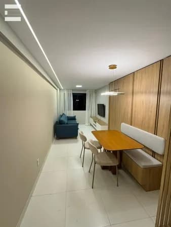Apartamento Mobiliado para Alugar no Edifício Race