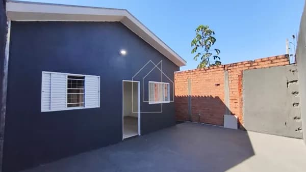 Casa Padrão em Pq dos Pinos, Robeirão Preto/SP