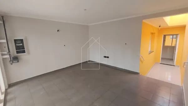 Casa Padrão em Santa Cruz, Ribeirão Preto/SP