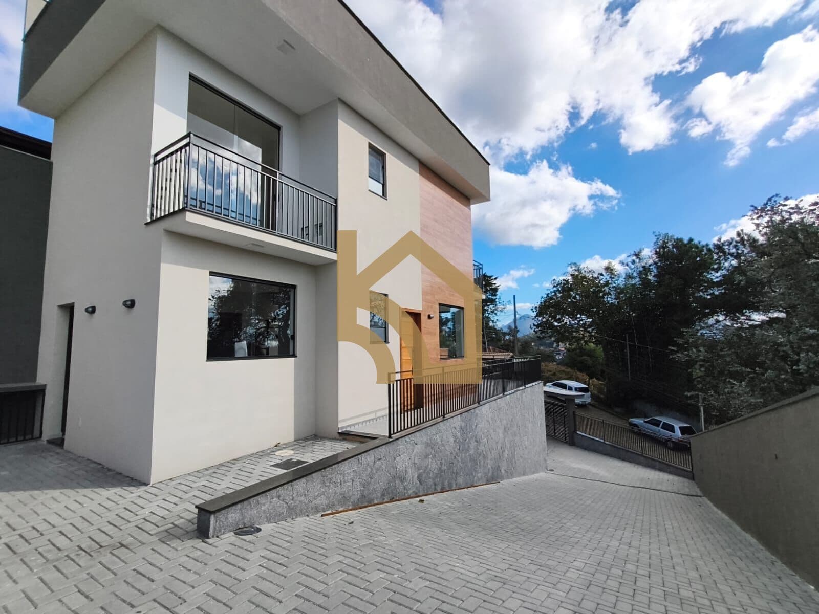 VENDA CASA EM CONDOMÍNIO NO MIRANTE REAL - ACEITA FINANCIAMENTO