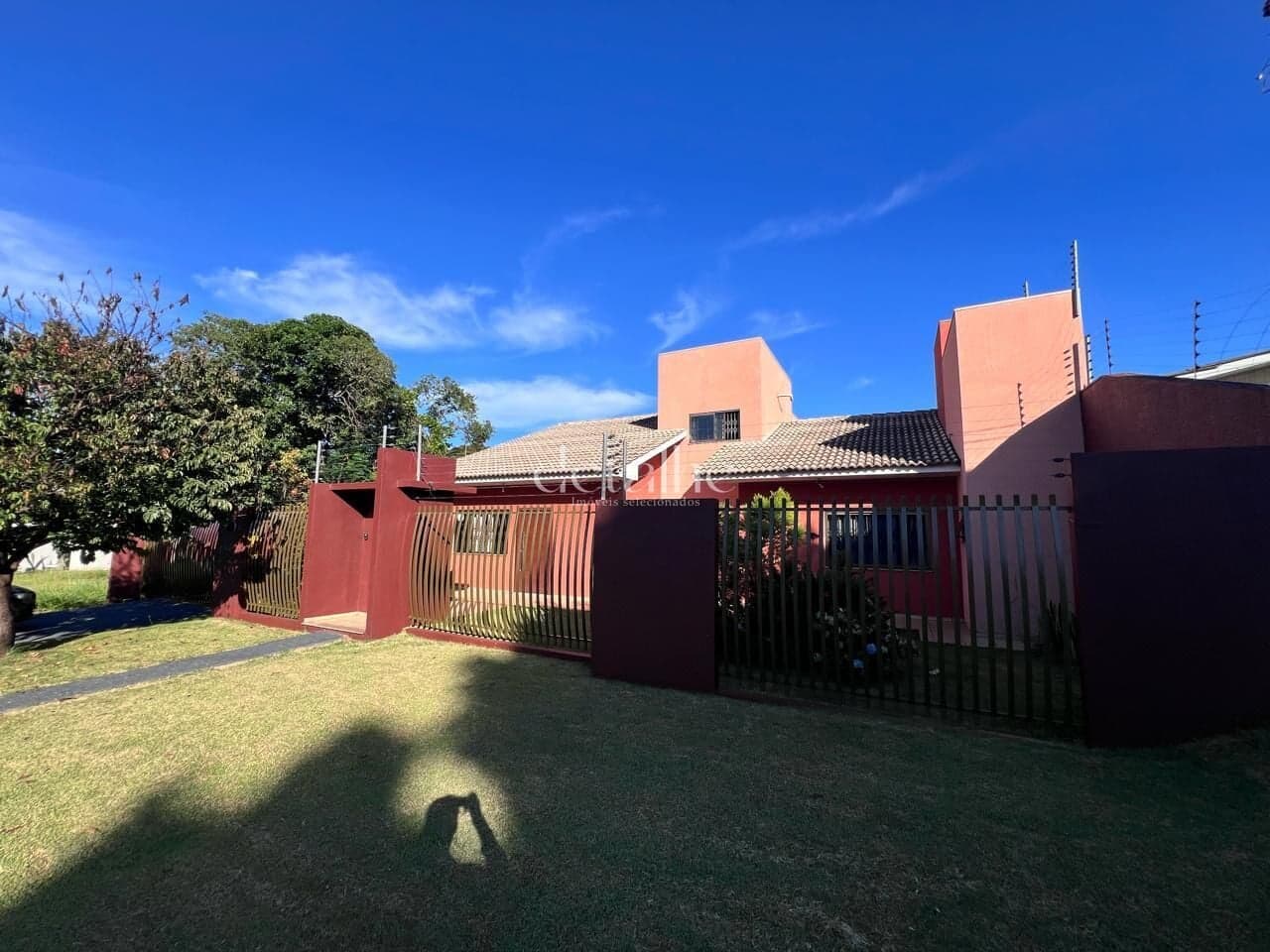 Casa Alto Padrão em Country, Cascavel/PR