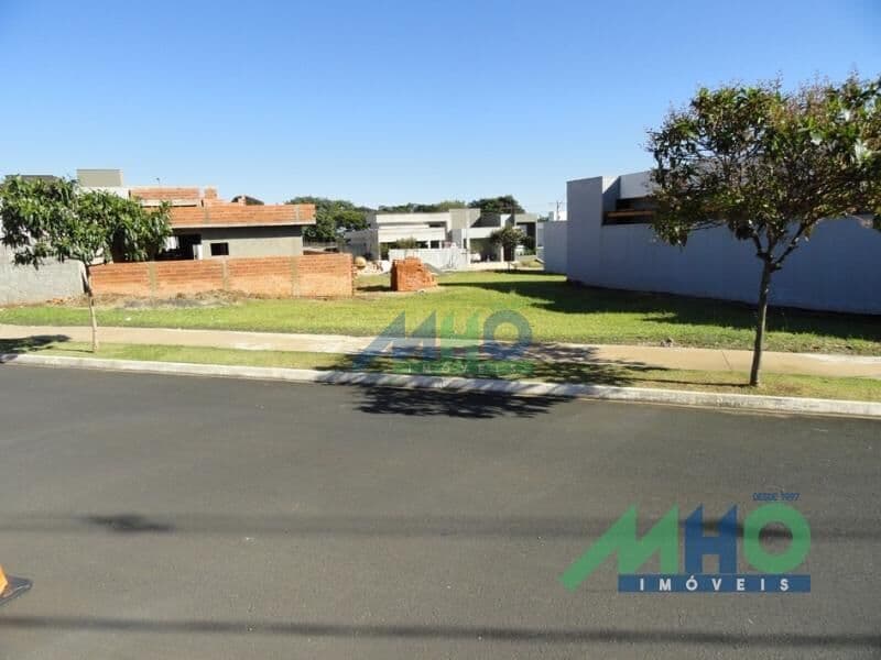 Lote/Terreno em São Carlos - Residencial Samambaia