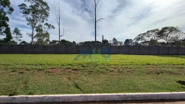 Lote/Terreno em São Carlos - Residencial Samambaia