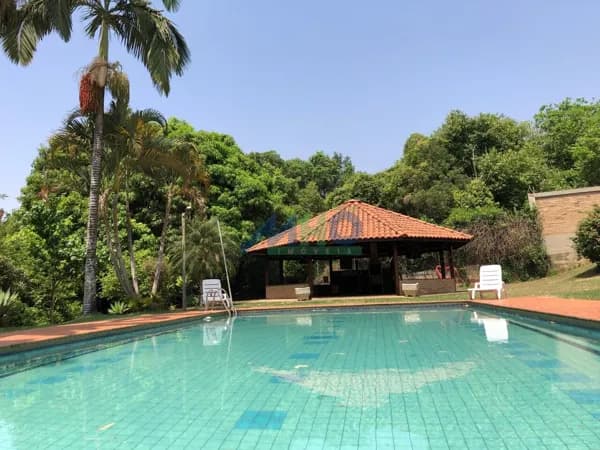 Fazenda/Sítios/Chácaras em Descalvado - Centro