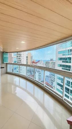 Apartamento com 4 Quartos sendo 2 Suítes e Vista para o Mar em Itapuã