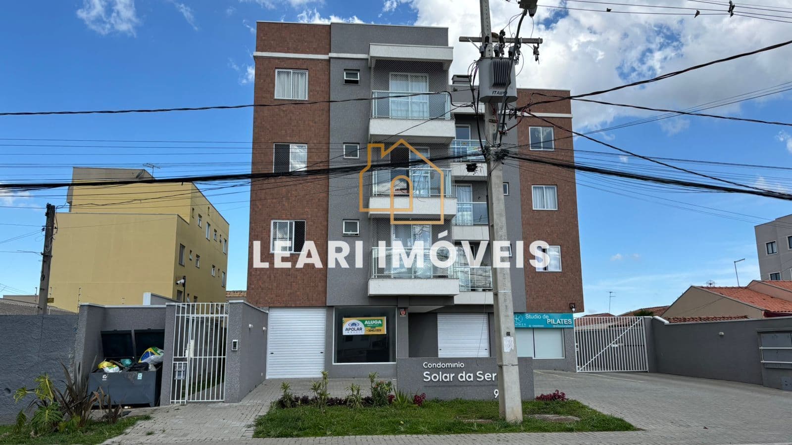 Apartamento em Pinhais - Weissópolis