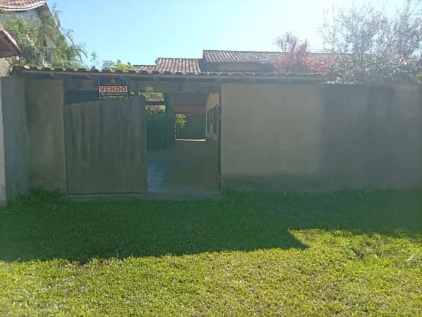 Casa em Rio das Ostras - Serramar
