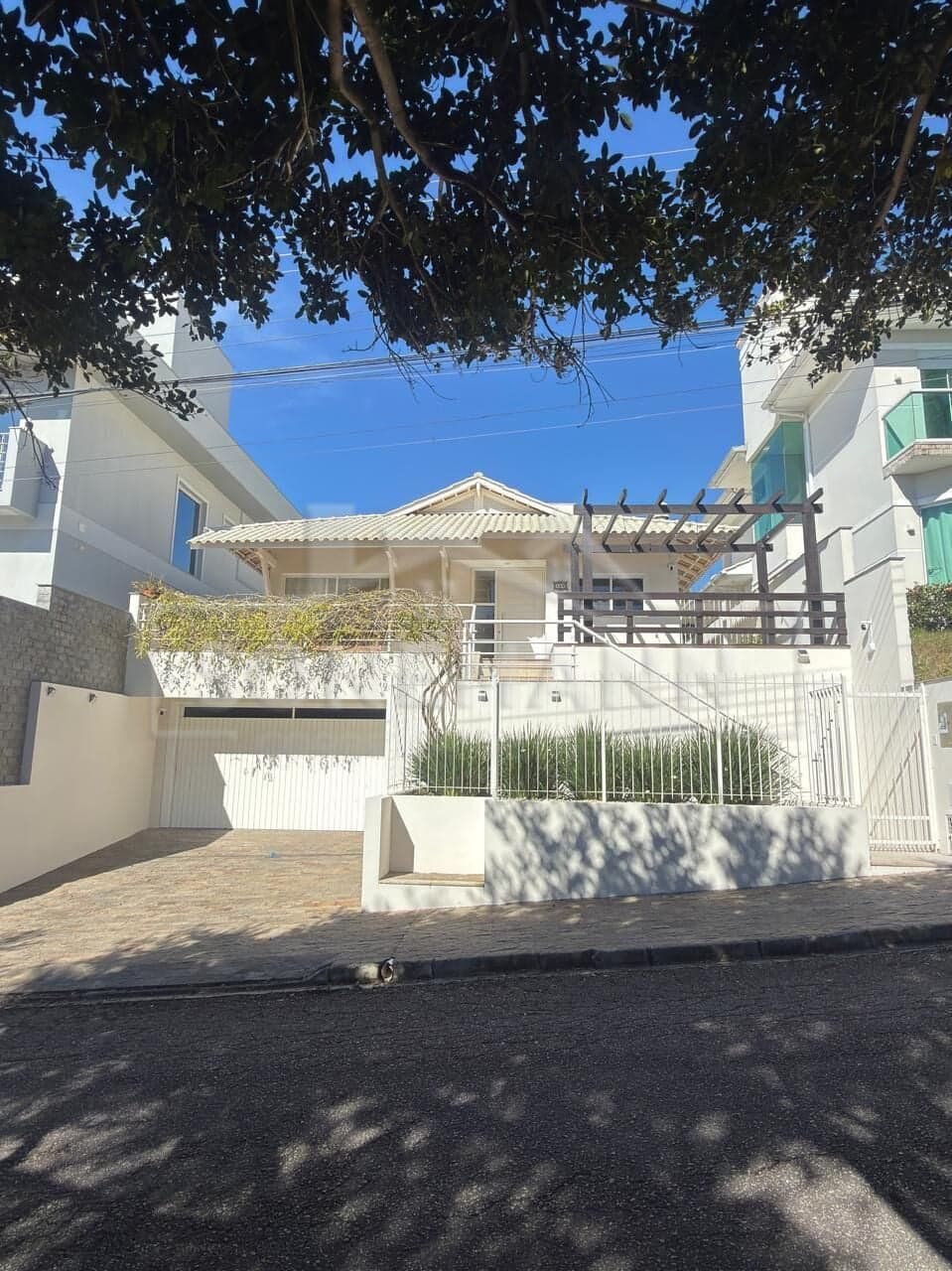 Casa em Palhoça - Pedra Branca
