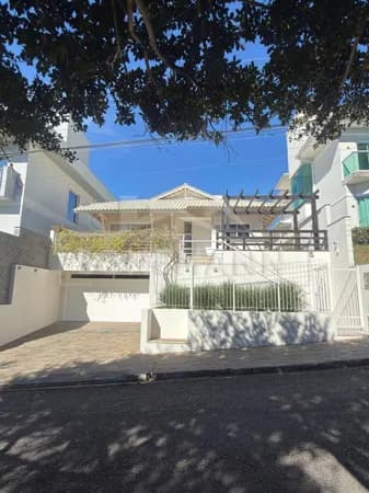 Casa em Palhoça - Pedra Branca