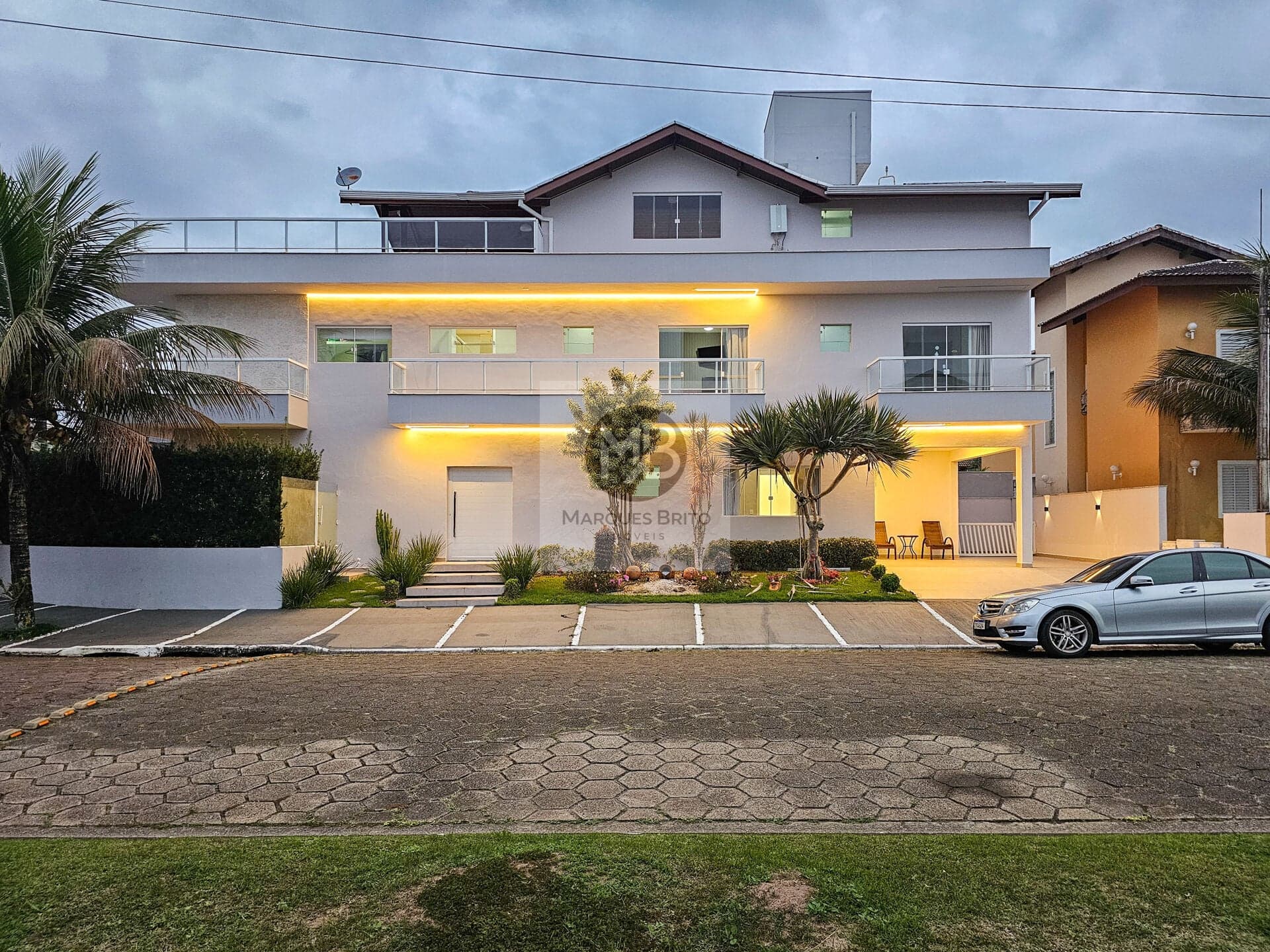 Casa Alto Padrão em Jardim Três Marias, Peruíbe/SP