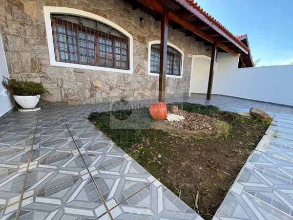 Casa em Balneário Três Marias, Peruíbe/SP