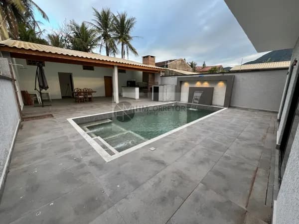 Casa 4 quartos, 4 banheiros, á venda em Centro, Peruíbe/SP
