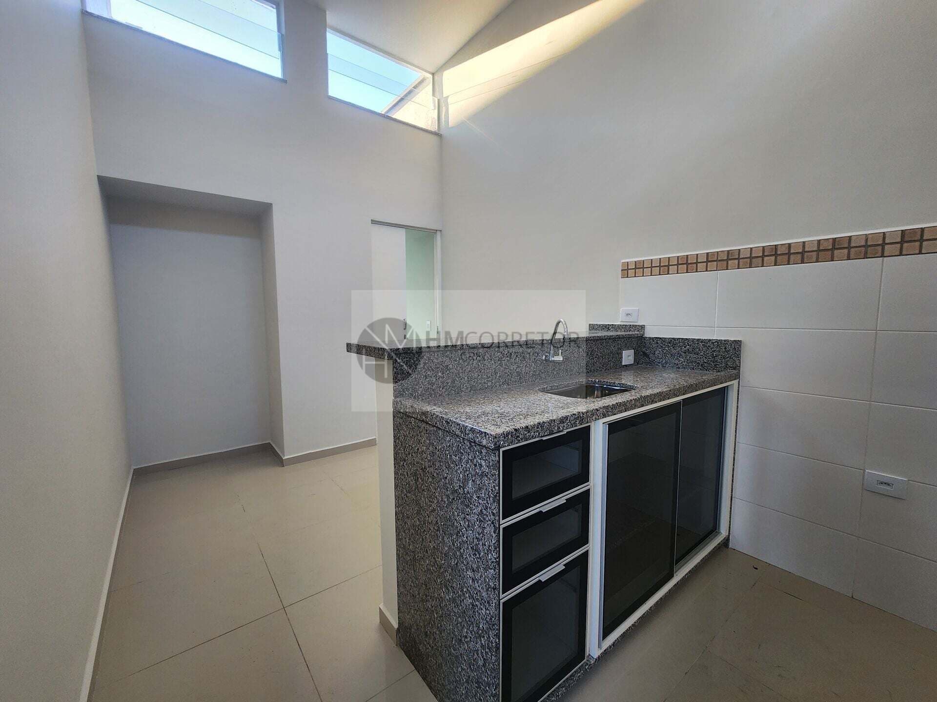 Apartamento Kitnet para alugar em Centro, Peruíbe/SP