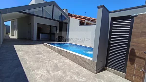 Casa Térrea com piscina em Park D'aville, Peruíbe/SP