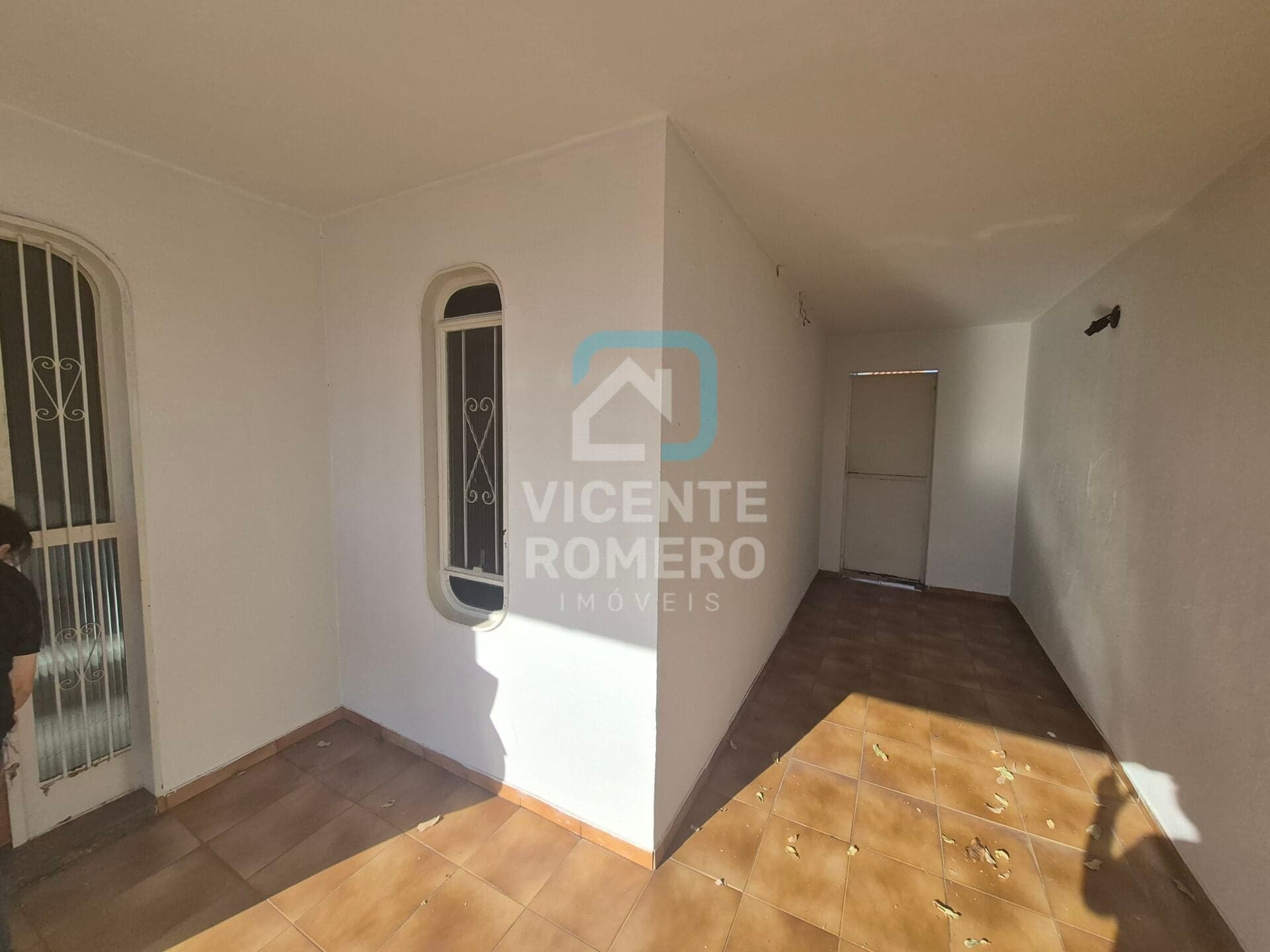 Casa Padrão Em Excelente Localização